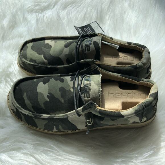 Hey Dude Wally Men's Shoes Size 8 Green Camouflage Loafers Lightweight Slip On - Picture 8 of 9